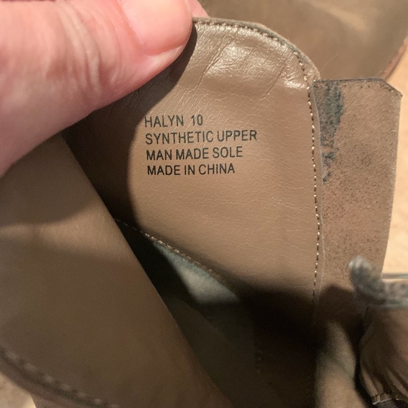 Zigi Soho Halyn Ankle Boot in Taupe size 10 - Picture 9 of 13